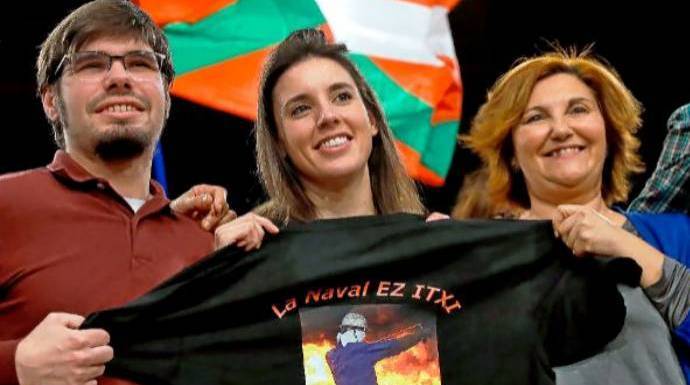 Irene Montero, junto al líder de Podemos en el País Vasco, Lander Martínez.