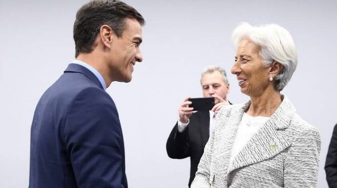 Sánchez con la directora del FMI.