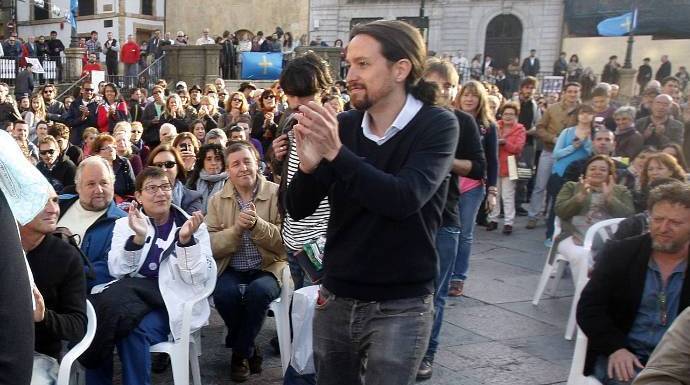 Iglesias, cada vez menos aplaudido por los dirigentes de Podemos.