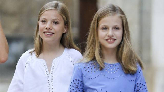 La Princesa Leonor y su hermana, la Infanta Sofía, en las vacaciones en Marivent