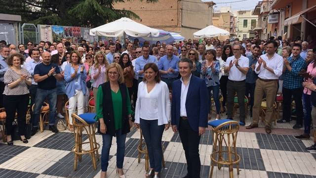 Mari Carmen Contelles, Isabel Bonig y Rubén Moreno en un acto en La Pobla de Vallbona