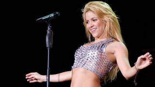 La foto más increíble de Shakira tiene detrás a alguien absolutamente inaudito