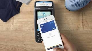 Caixabank supera el millón de clientes en pagos móviles