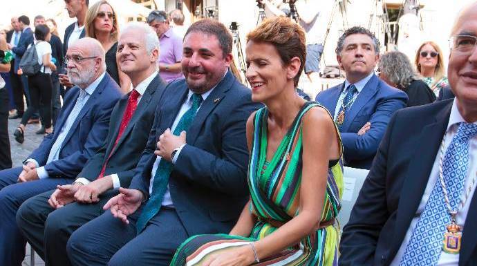 Chivite, hace unos días en la toma de posesión de la socialista Concha Andreu como presidenta de La Rioja.