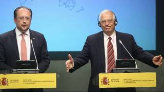 Borrell ridiculiza en 20 palabras a Torra delante del ministro de Exteriores de Austria