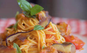 ¡Receta!: Spaghetti alla Norma, Sicilia en tu mesa