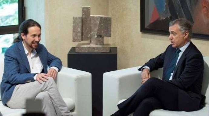 Pablo Iglesias junto al lendakari, en una visita a Ajuria Enea