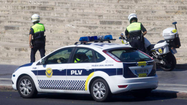 Policía Local de Valencia con sus vehículos