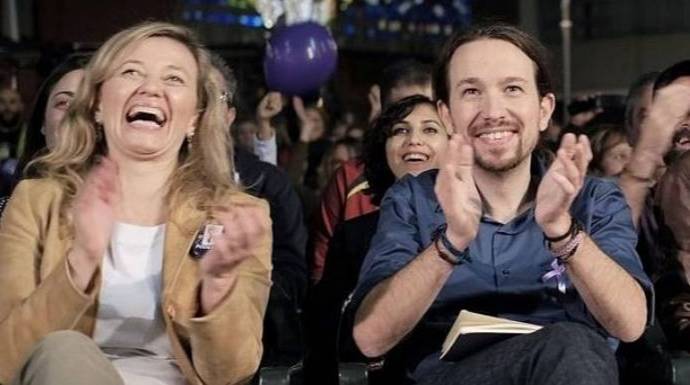 Victoria Rosell y Pablo Iglesias en un mitin de Podemos.