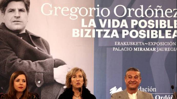 La viuda de Ordóñez, Ana Iríbar, este jueves en uno de los actos del 25 aniversario del asesinato del concejal del PP, Gregorio Ordóñez.