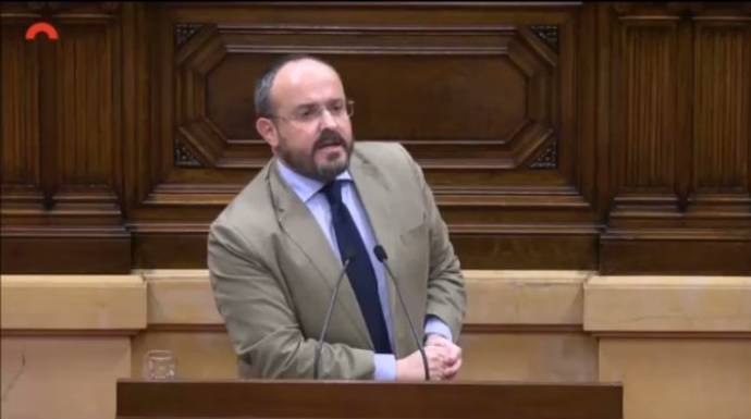 El portavoz del PP en el Parlament, Alejandro Fernández.