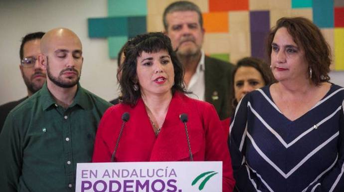 Teresa Rodríguez y sus fieles, este jueves, al anunciar que abandonan Podemos Andalucía.