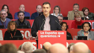 Emiliano García-Page alza la voz en el Comité Federal del PSOE contra el entreguismo de Sánchez a los 'indepes'