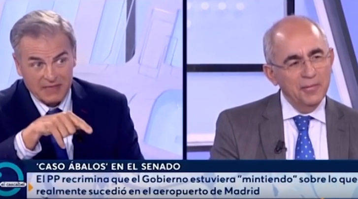 Carmelo Encinas y Paco Rosell durante su discusión. 