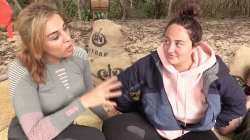 Ana María Aldón y Rocío Flores en la isla de "Supervivientes".