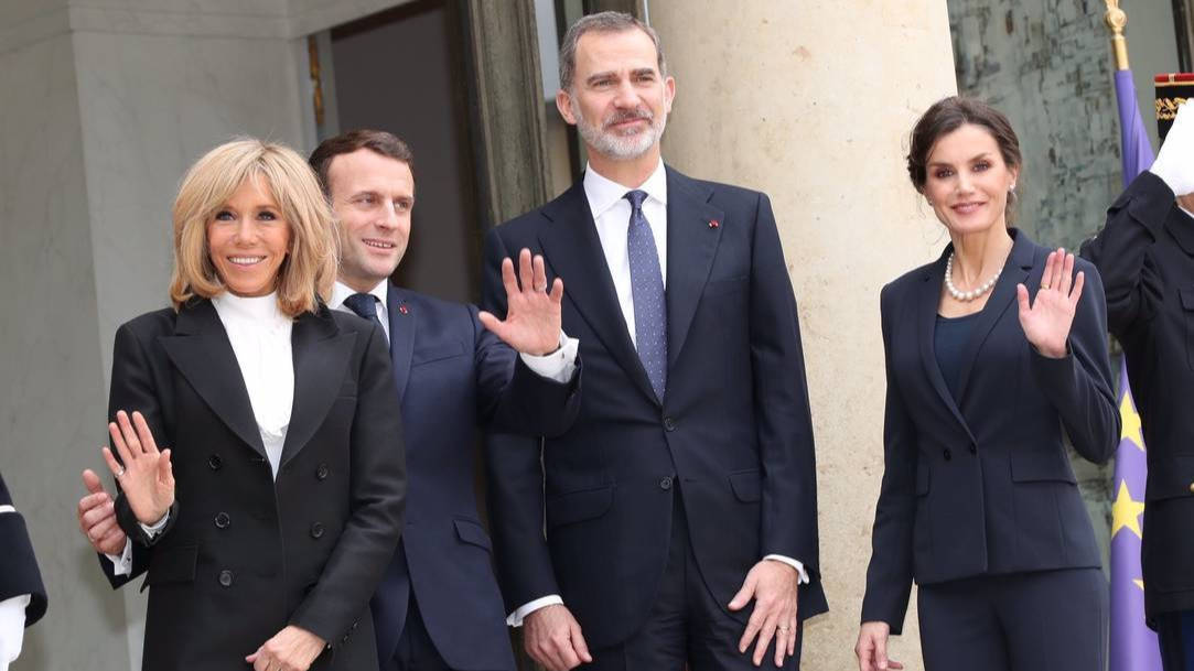 Los Macron y los Reyes de España, en París.