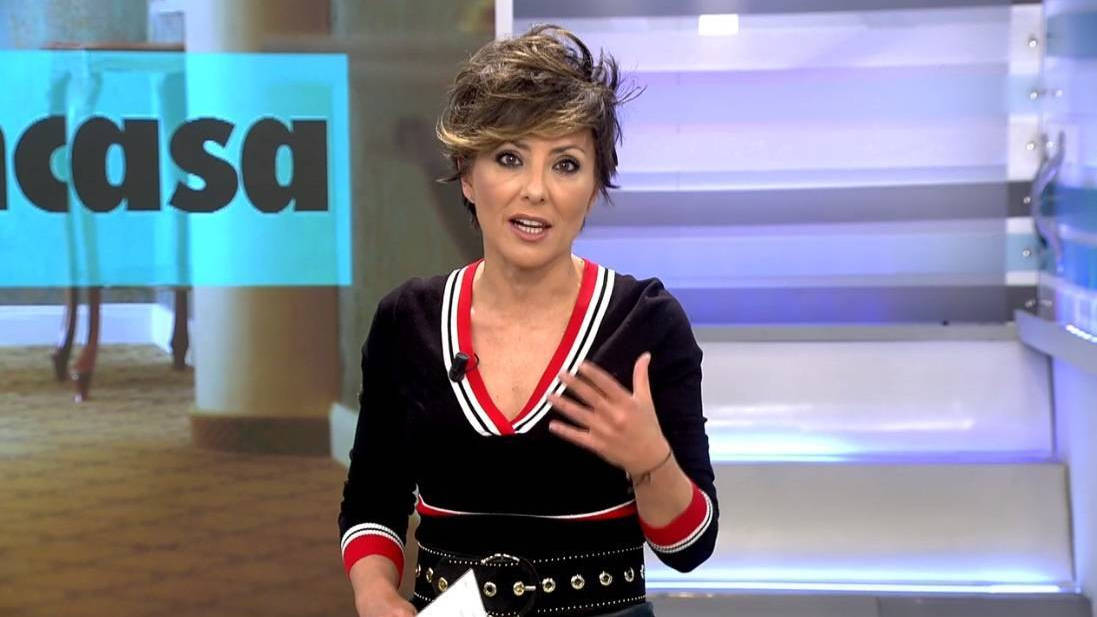 Sonsoles Ónega presentando "Ya es mediodía" en Telecinco