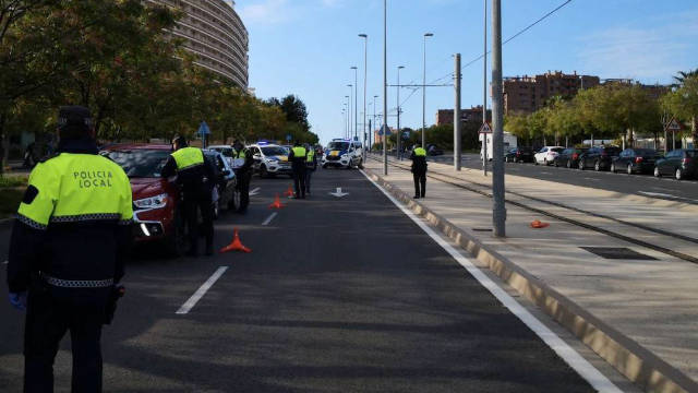 Control de la policía local de Alicante