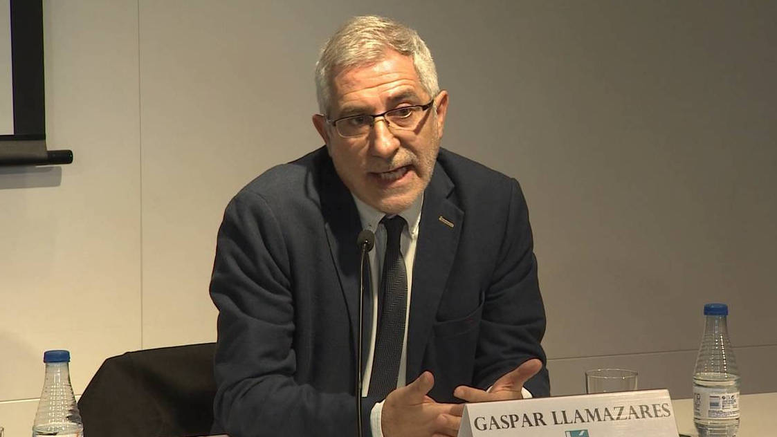 Gaspar Llamazares ha tenido que callar ante las críticas de las redes sociales