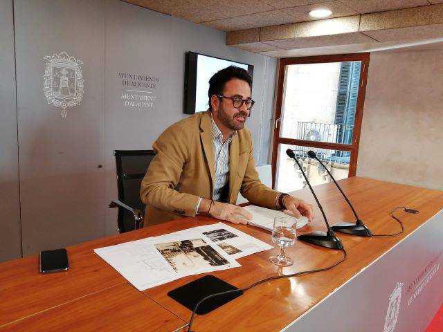 Adrián Santos, edil de Urbanismo.