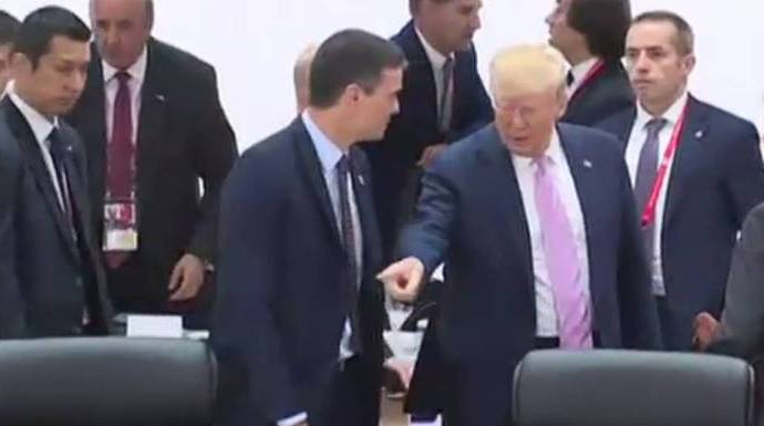 Trump manda sentar a Sánchez en una cumbre de la OTAN.