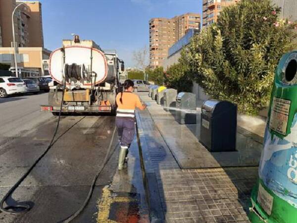 Limpieza de calles en Alicante.
