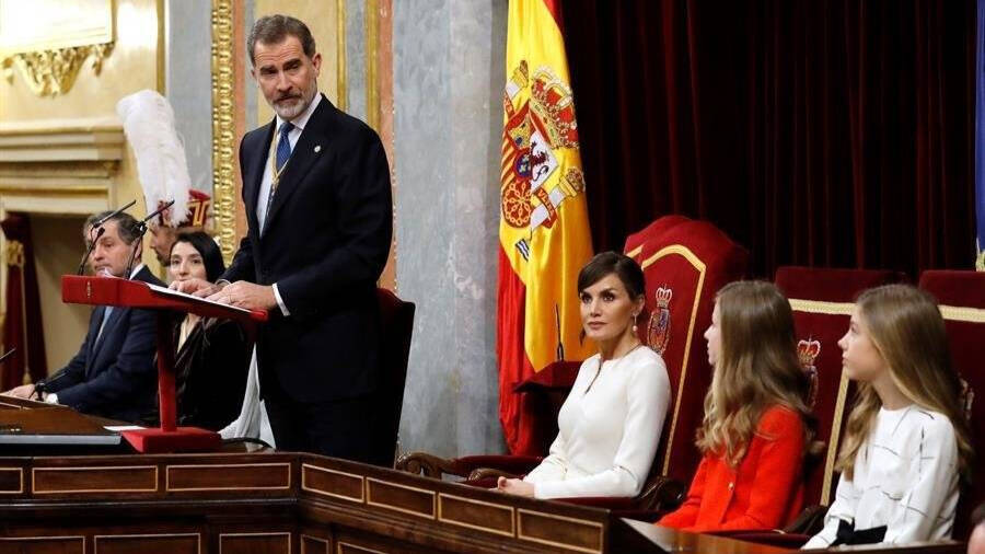 El Rey Felipe, en el Congreso de los Diputados junto al resto de la Familia Real