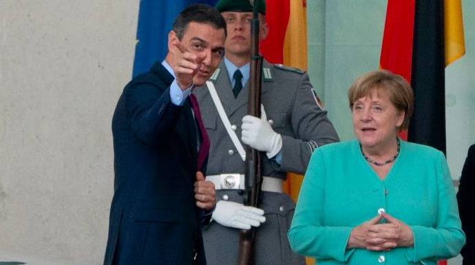 Sánchez y Merkel, en su cita de este martes en Berlín.
