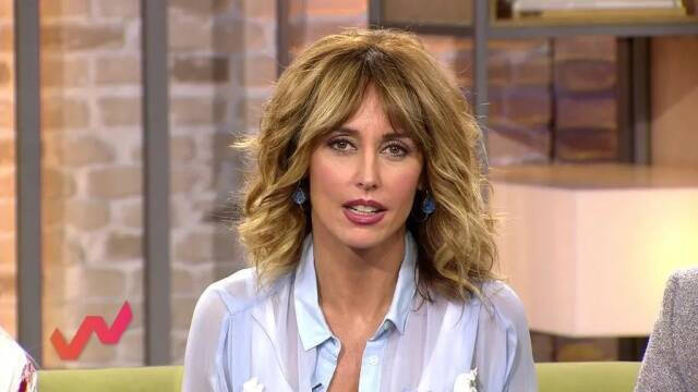 Emma García presentando "Viva la vida" en Telecinco