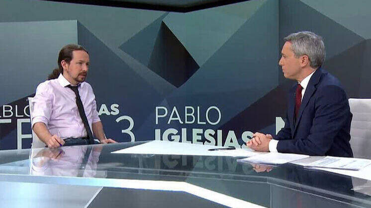 Vallés, entrevistando a Pablo Iglesias