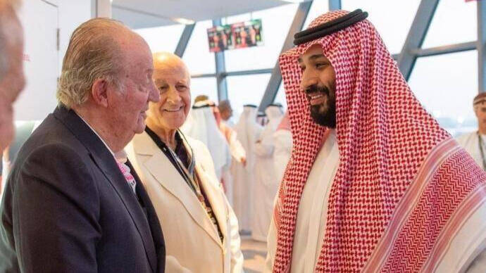 El Rey Juan Carlos, con uno de los jeques amigos