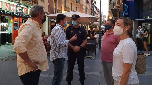 El Alcalde de Alicante reclama al Consell ayudas para el sector y la colaboración de la Policía Autonómica en la vigilancia