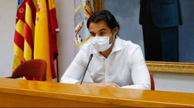 El Alcalde de Torrevieja quiere que los 81 millones de superávit se destinen a proyectos de la ciudad