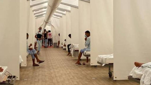 El Hospital de Campaña acoge a todos los inmigrantes que llegan a las costas de la Comunidad Valenciana