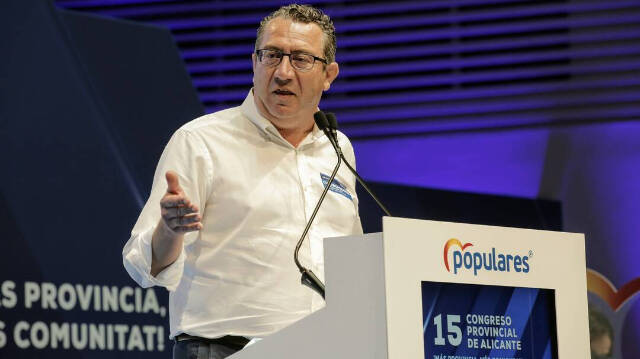 El secretario general del Partido Popular de la provincia de Alicante, Toni Pérez, ha anunciado el inicio de recogida de firmas por internet