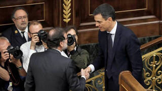 Rajoy ajusta cuentas con Sánchez por echarle de Moncloa con una manipulación