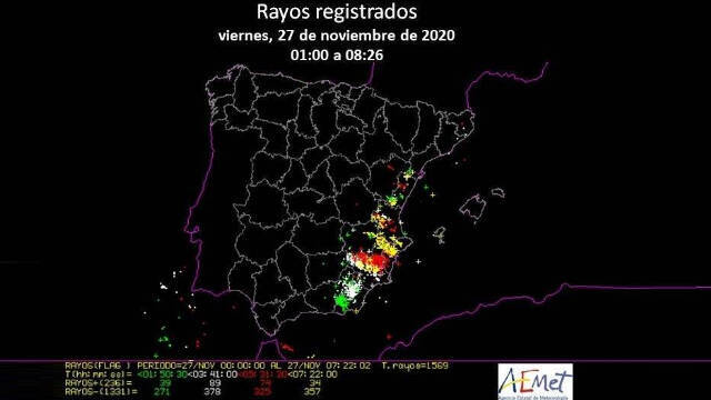 La descarga de rayos se ha concentrado en la Comunidad Valenciana durante las últimas horas / FOTO: AEMET