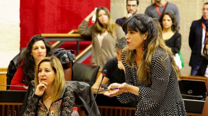 Teresa Rodríguez en la bancada de Adelante Andalucía en el Parlamento de Andalucía.
