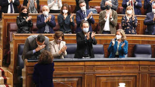 Sánchez roza el éxtasis y ya se propone durar más que Rajoy, Zapatero y Aznar