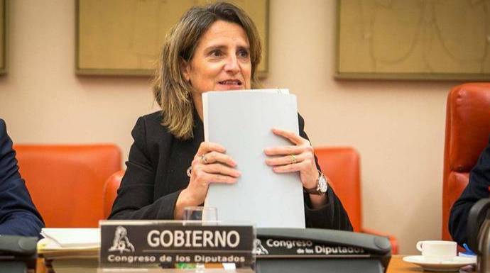 La vicepresidenta cuarta, Teresa Ribera, en una comparacencia en el Congreso.