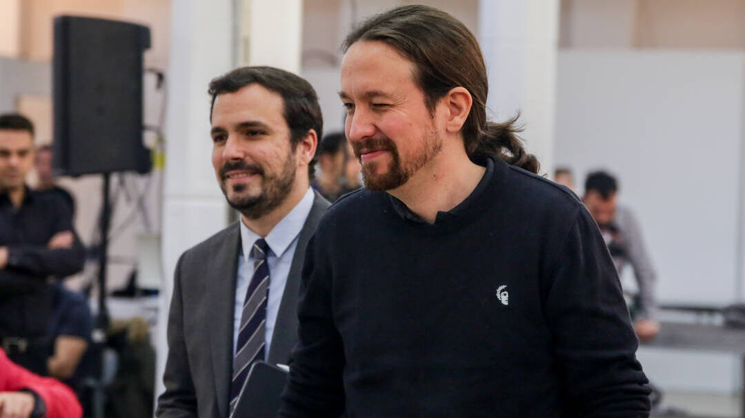 Alberto Garzón y Pablo Iglesias, en un acto conjunto el año pasado
