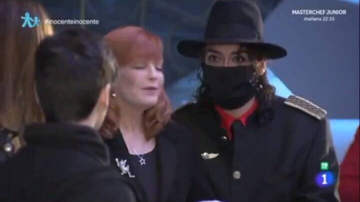 Abraham Mateo, con el falso Michael Jackson