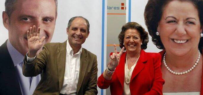 Camps con la ex alcaldesa de Valencia, Rita Barberá