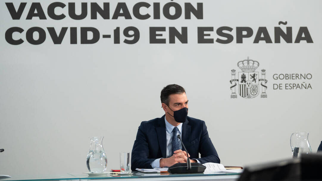 Pedro Sánchez en noviembre, presentando la estrategia de vacunación