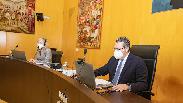 El alcalde de Benidorm, Toni Pérez, durante la sesión del pleno de febrero