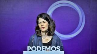 Isa Serra, condenada por agredir a dos mujeres policía, da lecciones de feminismo