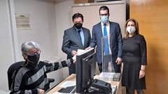 Miembros del PSOE y Cs registran la mociÃ³n de censura en Murcia.