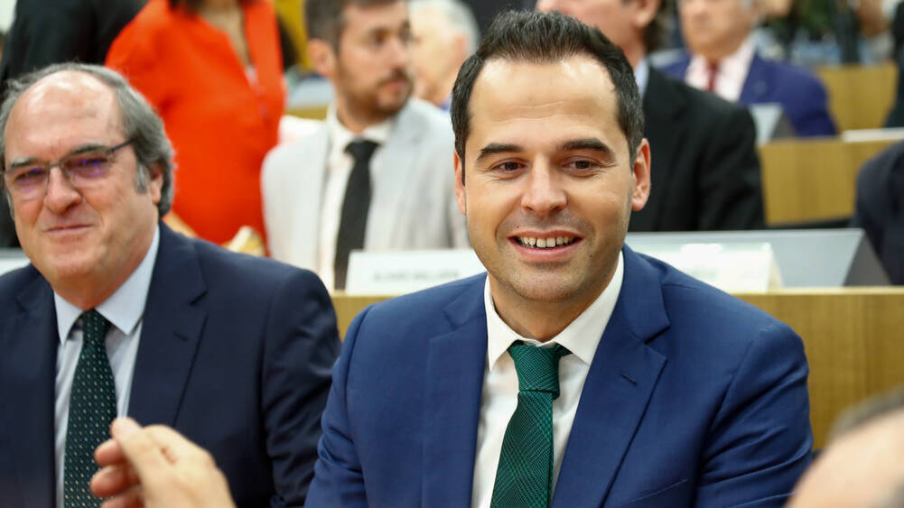 Ángel Gabilondo (PSOE)  e Ignacio Aguado (Cs)