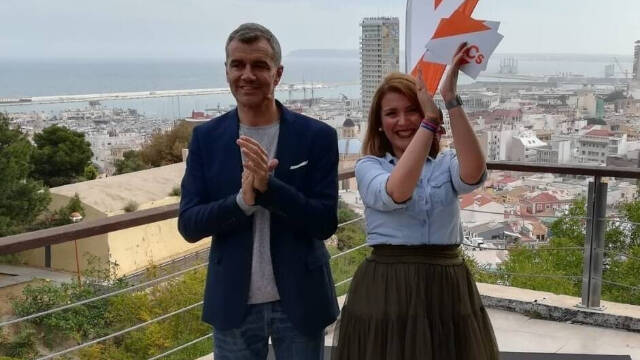 Toni Cantó y Mari Carmen Sánchez en una de las visitas del ex de Cs a Alicante