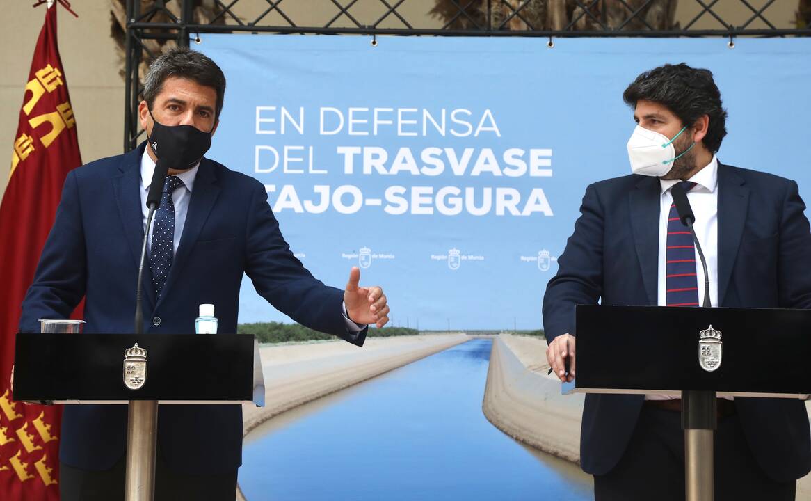 Carlos Mazón y Fernando López Miras durante el acto de adhesión de la Diputación de Alicante al frente común en defensa del Trasvase 